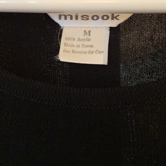 A Beautiful Misook Shell and Sweater - Picture 3 of 6